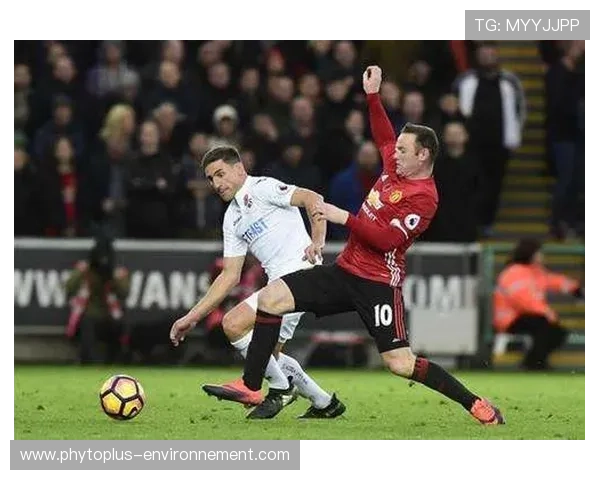 利兹联防守体系