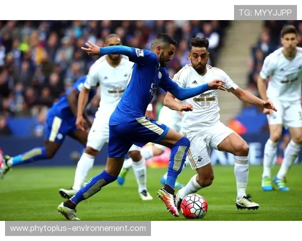 德布劳内 vs 伊斯科:进攻组织与节奏控制对比分析 德布劳内 vs 伊斯科:进攻组织与节奏控制对比分析